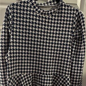 Houndstooth Long Sleeve Top